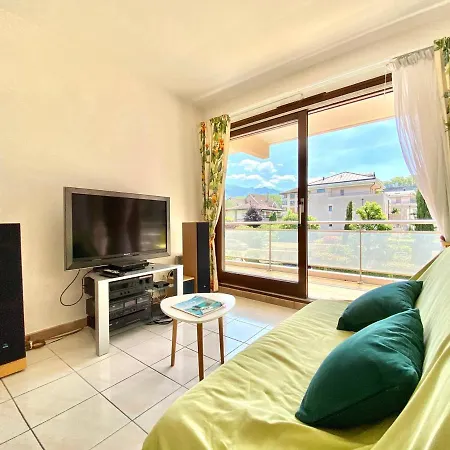 Appartement Annecy, 2 pièces, 4 personnes - FR-1-432-82 *